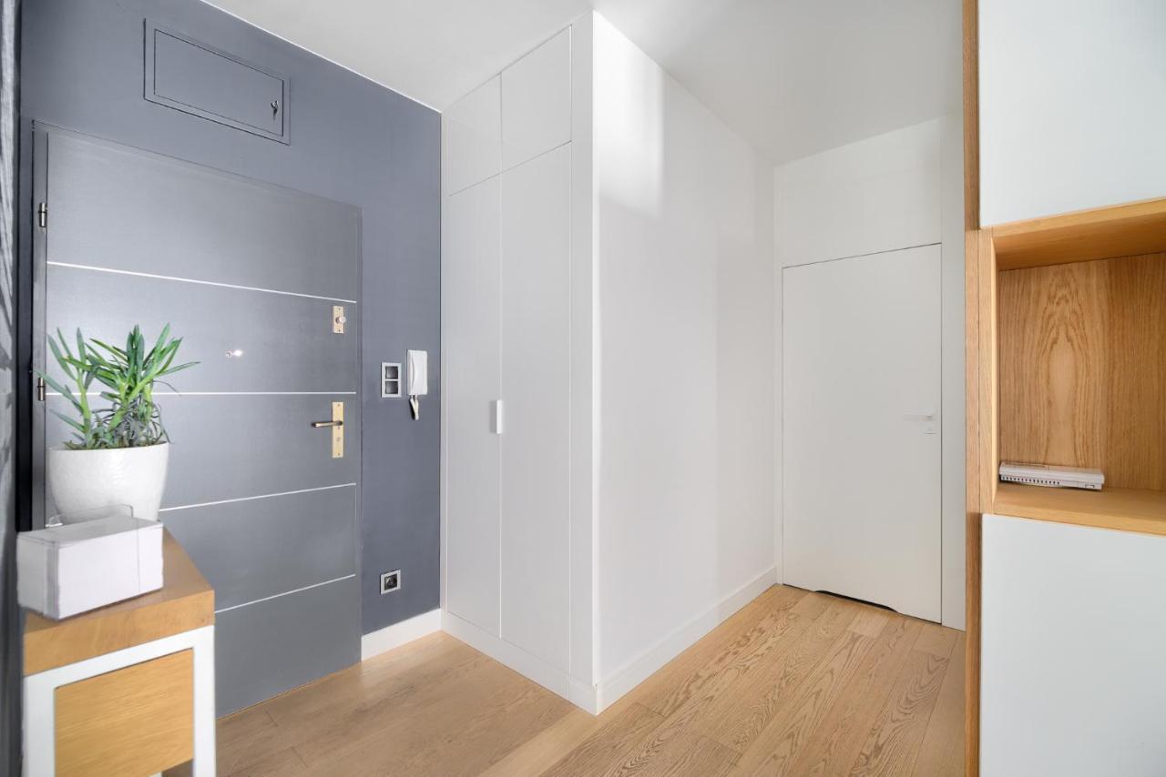 Poznan Grafitowa Modern Apartment Екстериор снимка